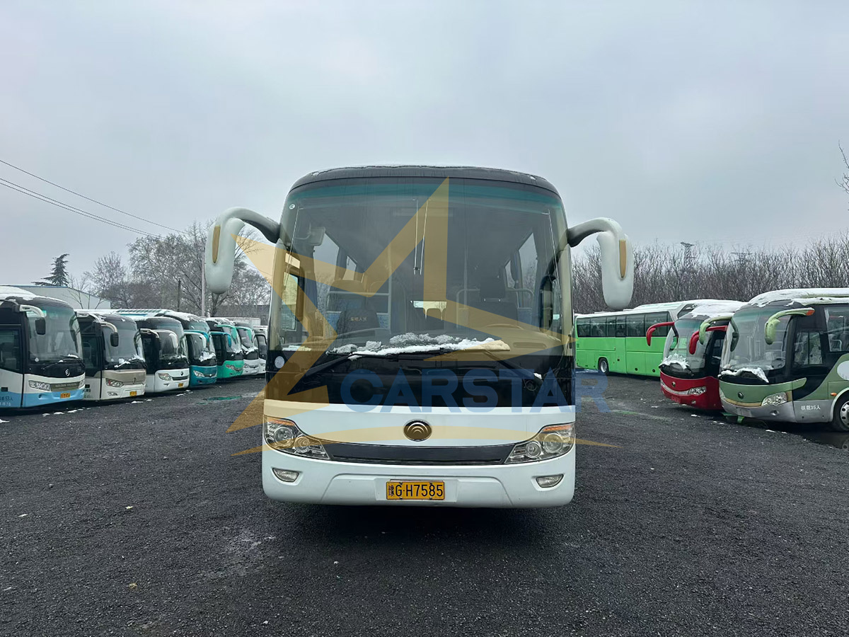 Used YUTONG 6121 Coach: 53 seats, Yuchai 310 engine, non-commercial use.